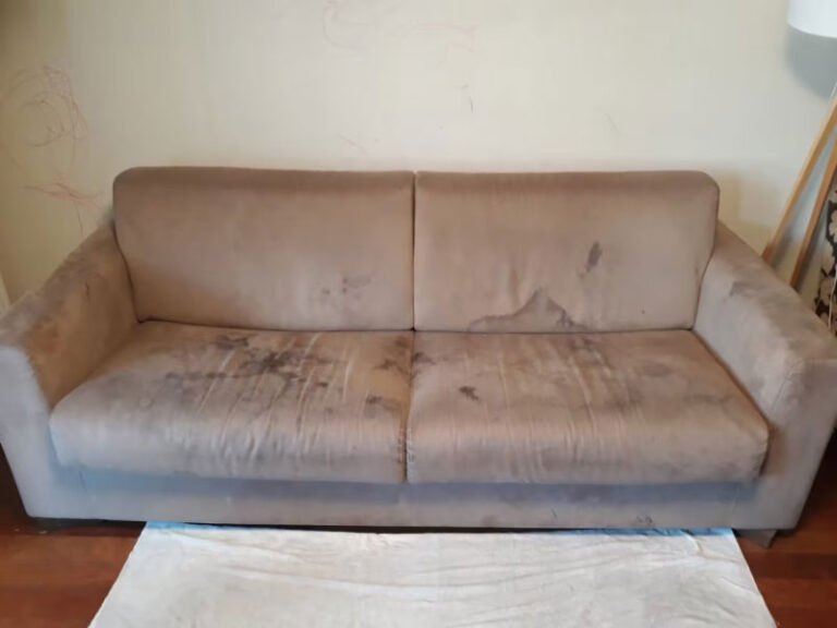 Firma Biały Słoń. Pranie tapicerki meblowej Warszawa - New  12-kanapa-przed-praniem-tapicerki-1